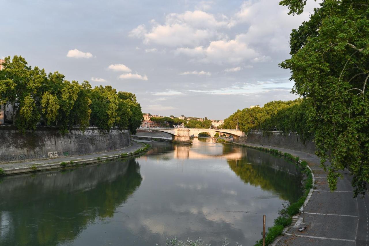 Apartamento Gorgeous Trastevere Loft On The River Roma Exterior foto